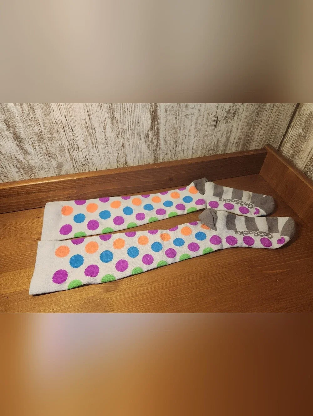 Go 2 Socks White Multicolor Polka Dot Knee-High Compression Socks Size Large